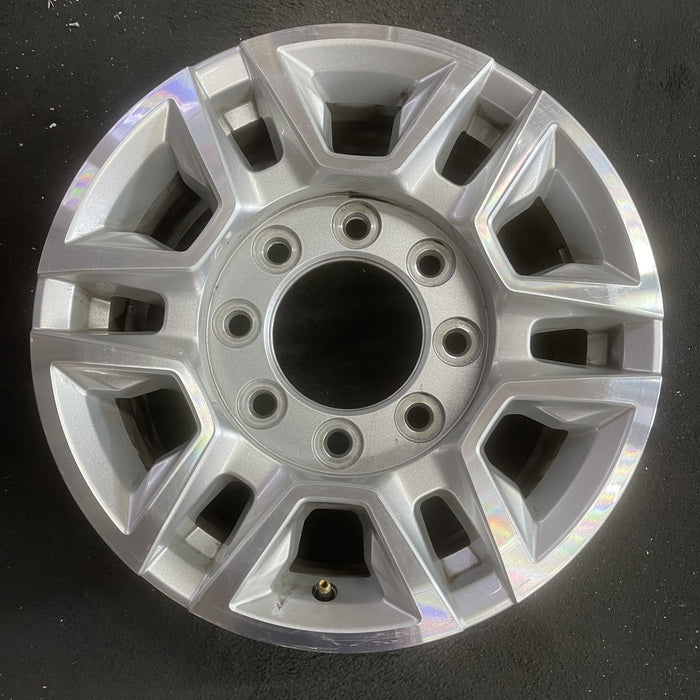17" SIERRA 2500 PICKUP 20-24 17x7.5, aluminum Original OEM Wheel Rim - Angle View