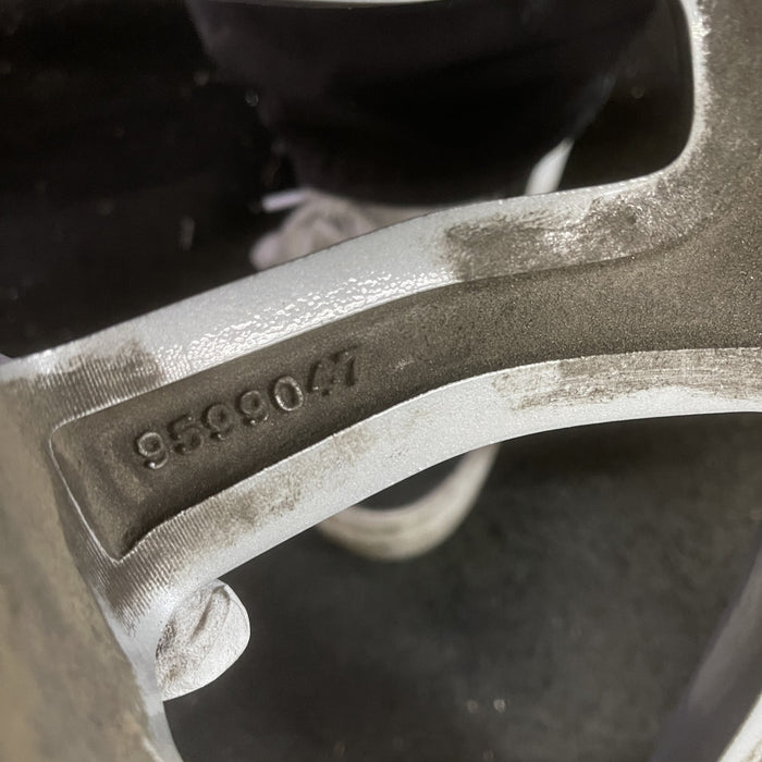 18" CAMARO 14-15 18x7.5 Original OEM Wheel Rim - Back View