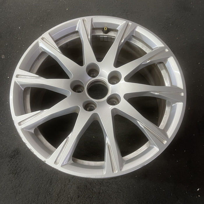 17" AUDI A4 20-24 17x7.5 , Original OEM Wheel Rim - Close-Up Detail