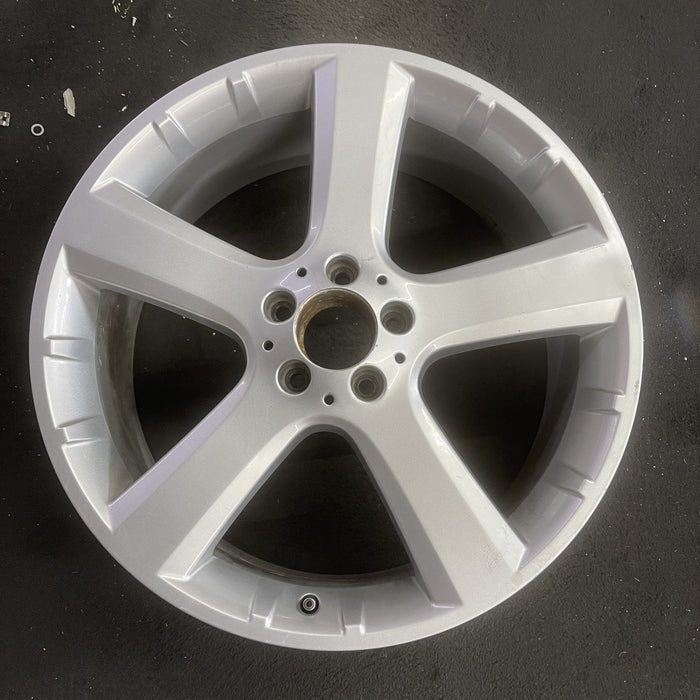 20" MERCEDES GL-CLASS 09 164 Type; GL320, 20x8.5 Original OEM Wheel Rim - Angle View