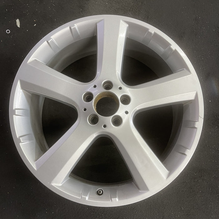 20" MERCEDES GL-CLASS 09 164 Type; GL320, 20x8.5 Original OEM Wheel Rim - Angle View