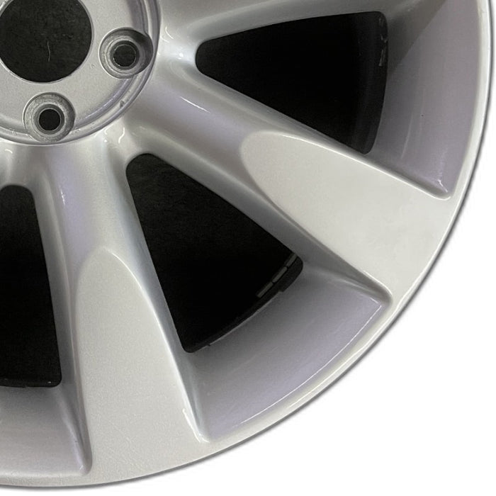 20" INFINITI FX SERIES 03 20x8 alloy 8 spoke Original OEM Wheel Rim - Close-Up Detail
