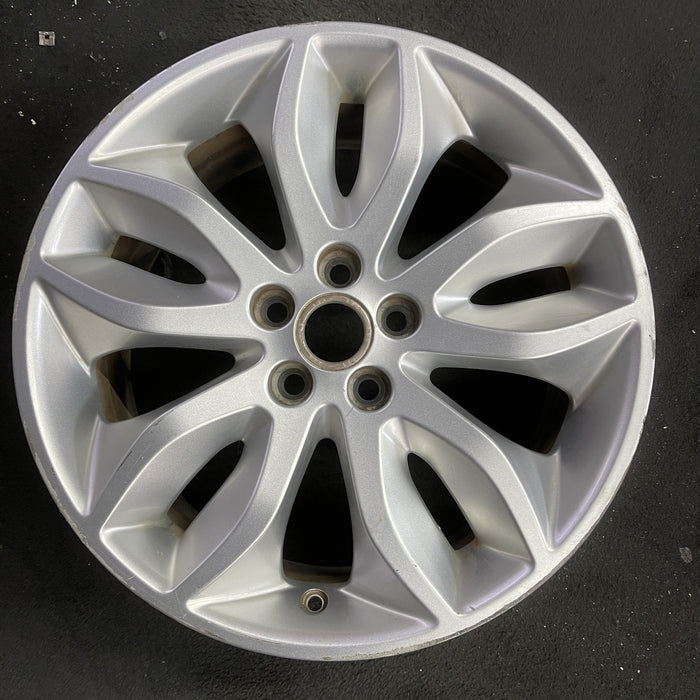 18" LR2 11-15 18x8 , Original OEM Wheel Rim - Angle View