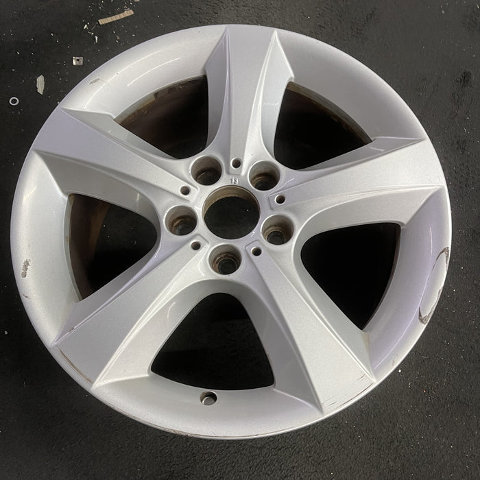 18" BMW X5 07-13 18x8.5 , 5 spoke, flat spoke Original OEM Wheel Rim - Side Profile