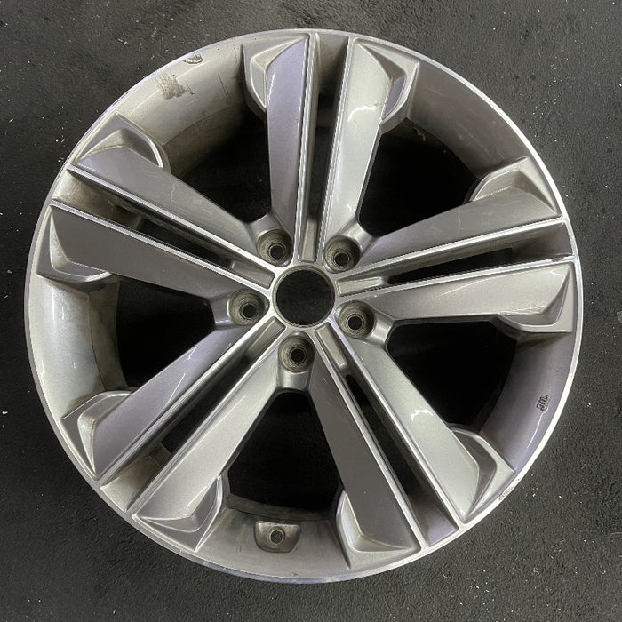 19" SANTA FE 13-16 19x7.5 alloy 10 spoke 3.3L LWB Original OEM Wheel Rim