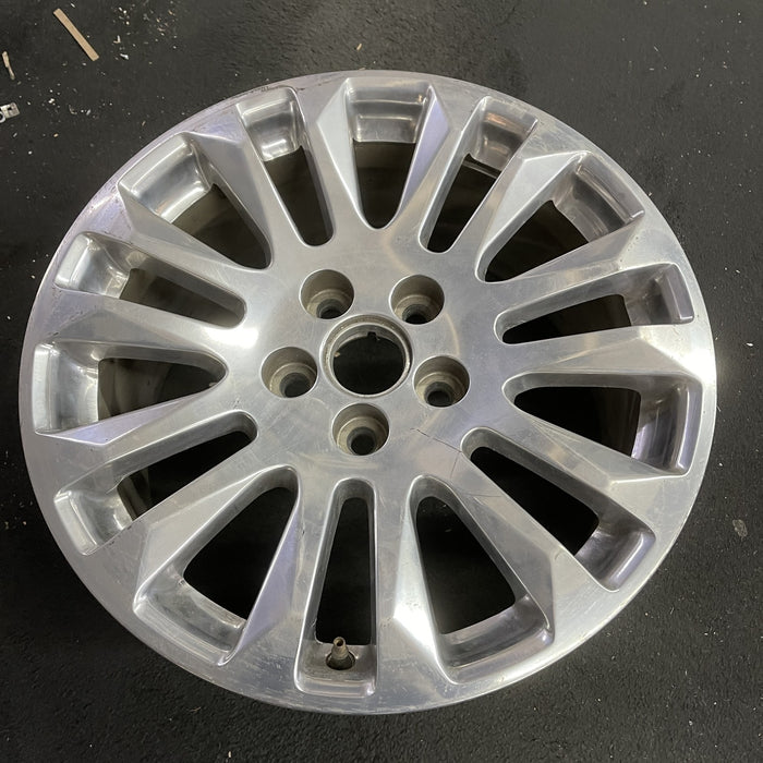 18" CTS 12 18x8.5 , Sdn, 14 spoke, polished Original OEM Wheel Rim - Side Profile