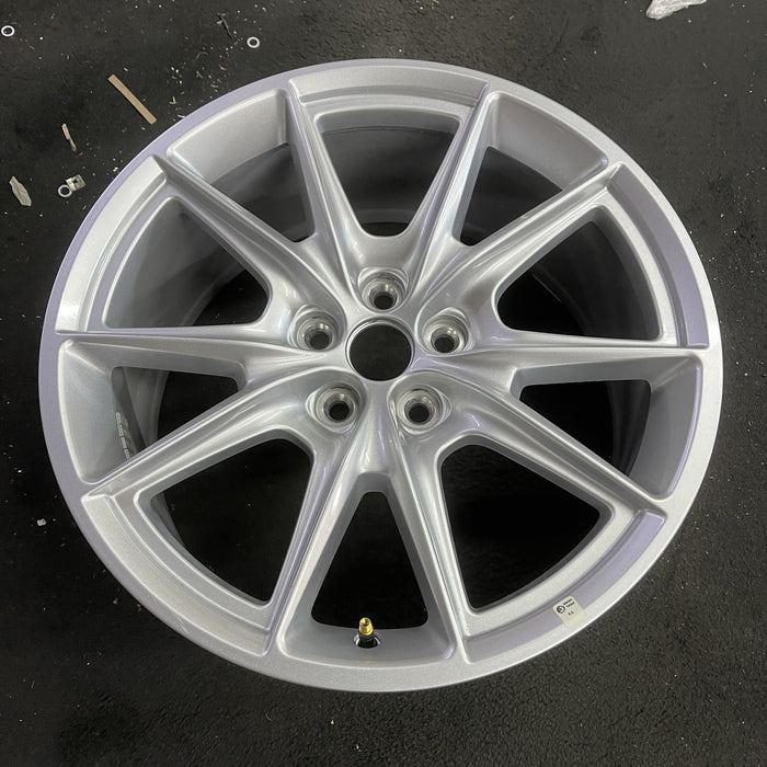 19" MUSTANG 24 19x8.5, , V spoke Original OEM Wheel Rim - Side Profile