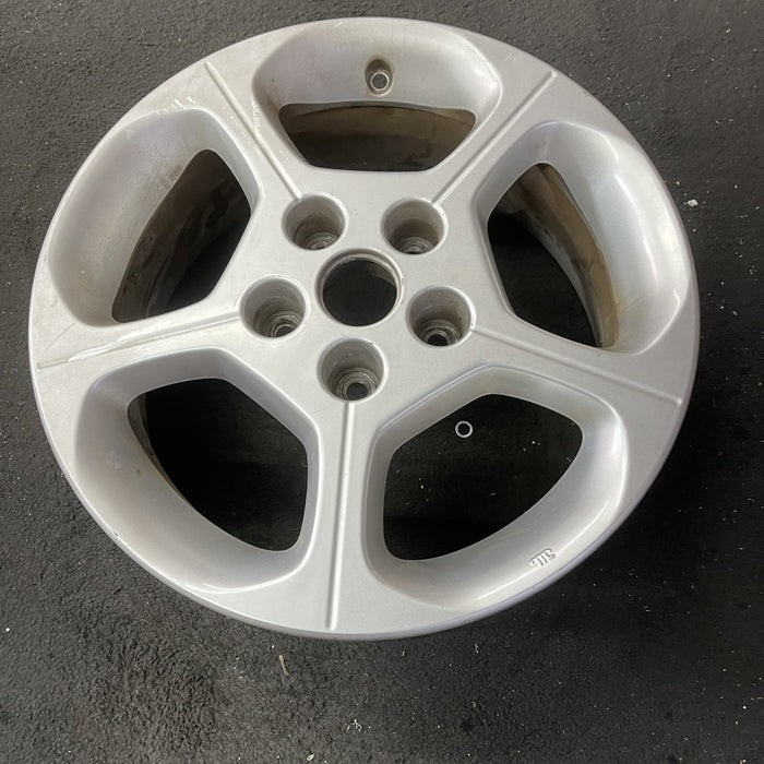 16" LEAF 11-12 Original OEM Wheel Rim - Close-Up Detail