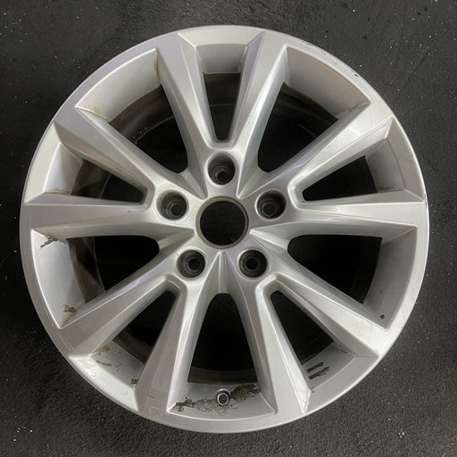 18" TOUAREG 14-15 18x8 , Original OEM Wheel Rim - Angle View