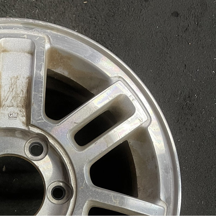 16" HUMMER H3 06 16x7.5 7 double spoke satin machined finish Original OEM Wheel - Close-Up Detail
