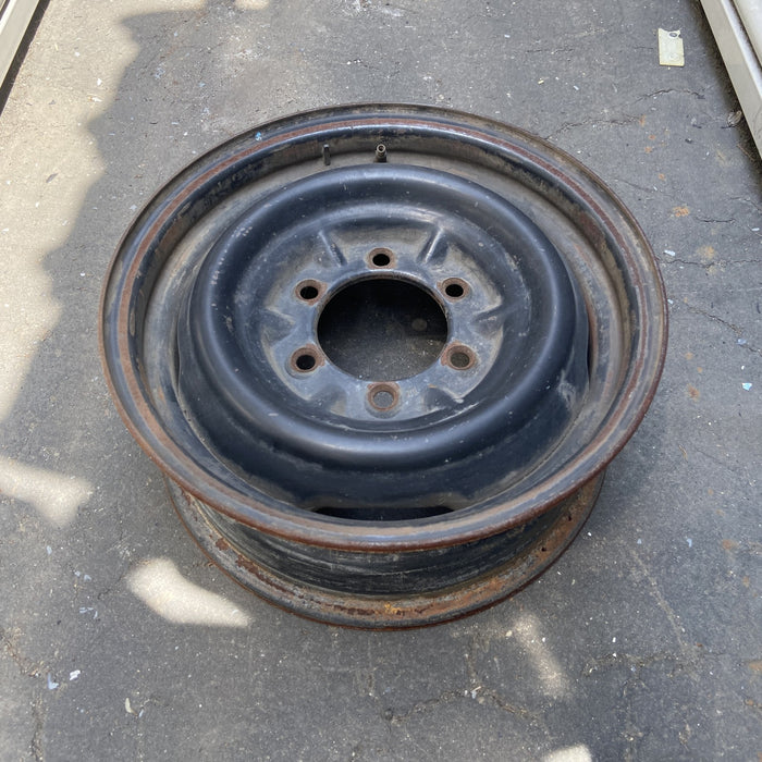 15" 4 RUNNER 91 15x6, styled Original OEM Wheel Rim - Close-Up Detail