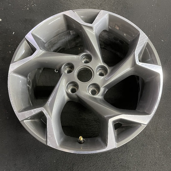 17" TRAX 24 17x7.5 gray opt Q7D Original OEM Wheel Rim - View 7