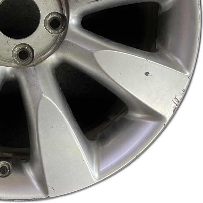 18" INFINITI M35 06-07 18x8 alloy 8 spoke gloss finish Original OEM Wheel Rim - Close-Up Detail