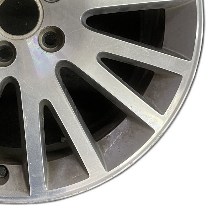 17" AUDI A3 06-13 17x7.5 alloy 16 spoke w/ inlay Original OEM Wheel Rim - Close-Up Detail
