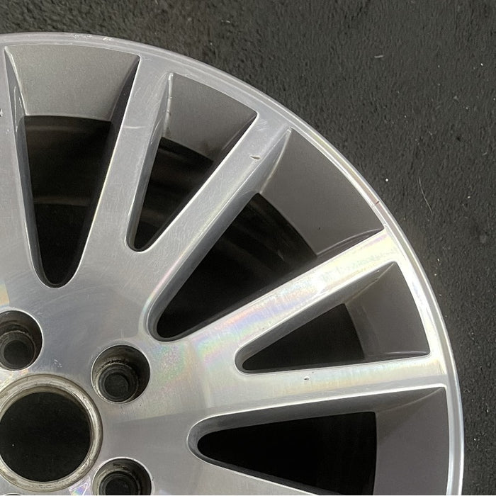 17" AUDI A3 06-13 17x7.5 alloy 16 spoke w/ inlay Original OEM Wheel Rim - Close-Up Detail