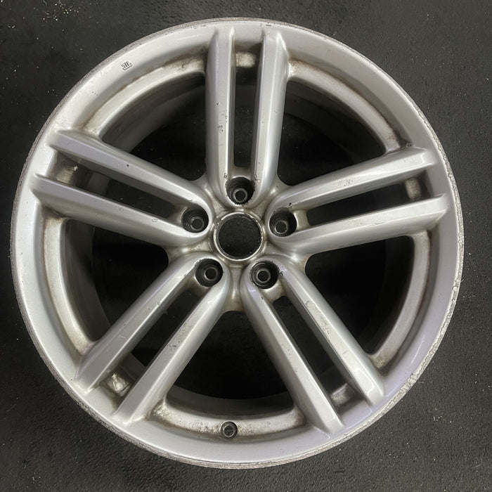 19" INFINITI M35 06-07 19x8.5 Original OEM Wheel Rim - Angle View