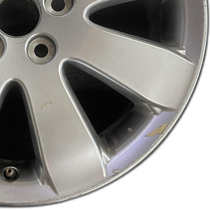 17" AVALON 05-07 17x7 alloy 8 spoke argent gray Original OEM Wheel Rim - Close-Up Detail