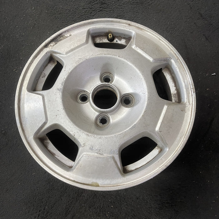 14" CIVIC 03 14x5.5, alloy, 5 spoke Original OEM Wheel Rim - Close-Up Detail