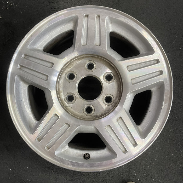 17" AVALANCHE 1500 07-08 17x7.5", aluminum, , double groove in each spoke - Angle View