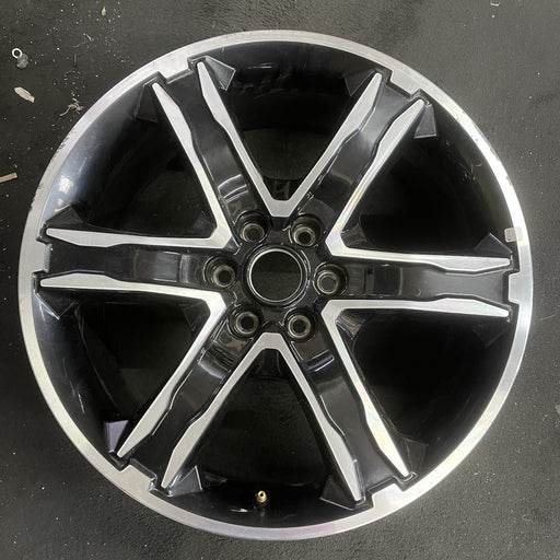 22" EXPEDITION 19-21 22x9.5 , 6 spoke Original OEM Wheel Rim - Angle View