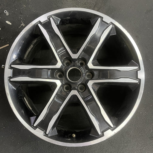 22" EXPEDITION 19-21 22x9.5 , 6 spoke Original OEM Wheel Rim - Angle View