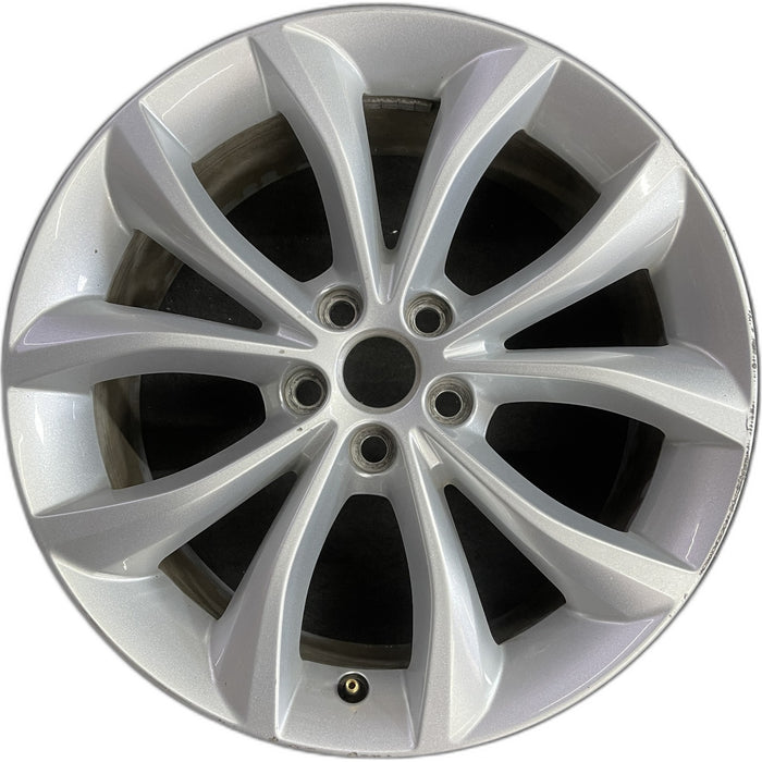 18" XF 17-19 18x8 , 5 V spoke Original OEM Wheel Rim - Front View