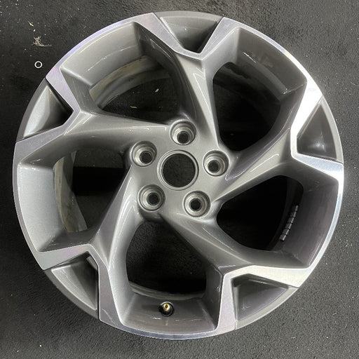 17" TRAX 24 17x7.5 gray opt Q7D Original OEM Wheel Rim - Front View