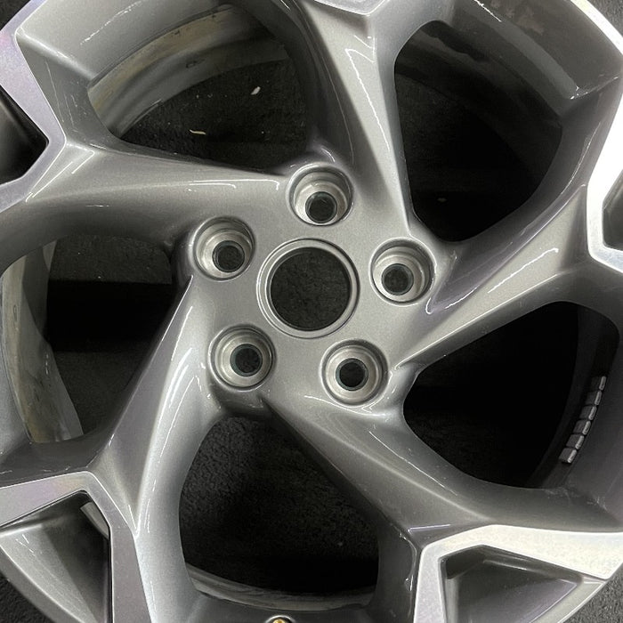 17" TRAX 24 17x7.5 gray opt Q7D Original OEM Wheel Rim - Angle View