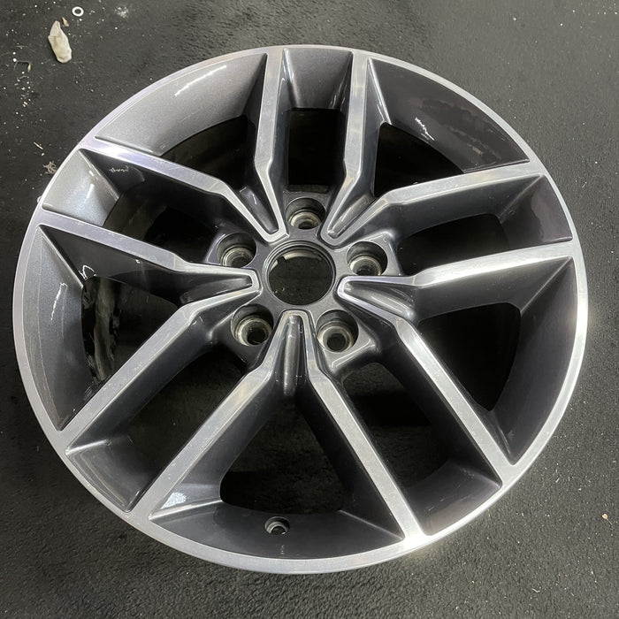 18" GRAND CHEROKEE 17 18x8, aluminum, w/o 75th Anniversary package; polished - Side Profile