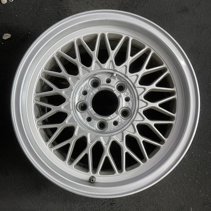 16" BMW 740i 95 , web design Original OEM Wheel Rim - Angle View