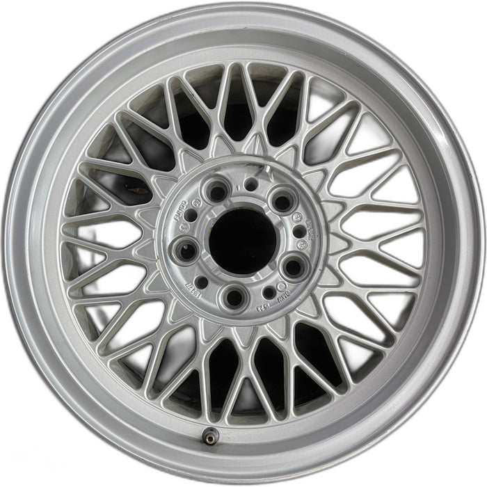16" BMW 740i 95 , web design Original OEM Wheel Rim - Front View