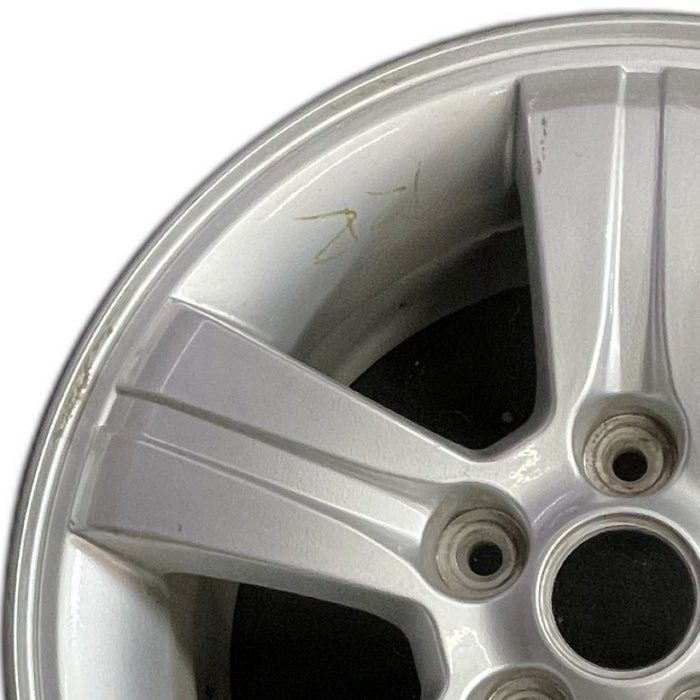 16" SPORTAGE 07-08 16x6.5 alloy 5 spoke ID 529101F350 Original OEM Wheel Rim - Angle View