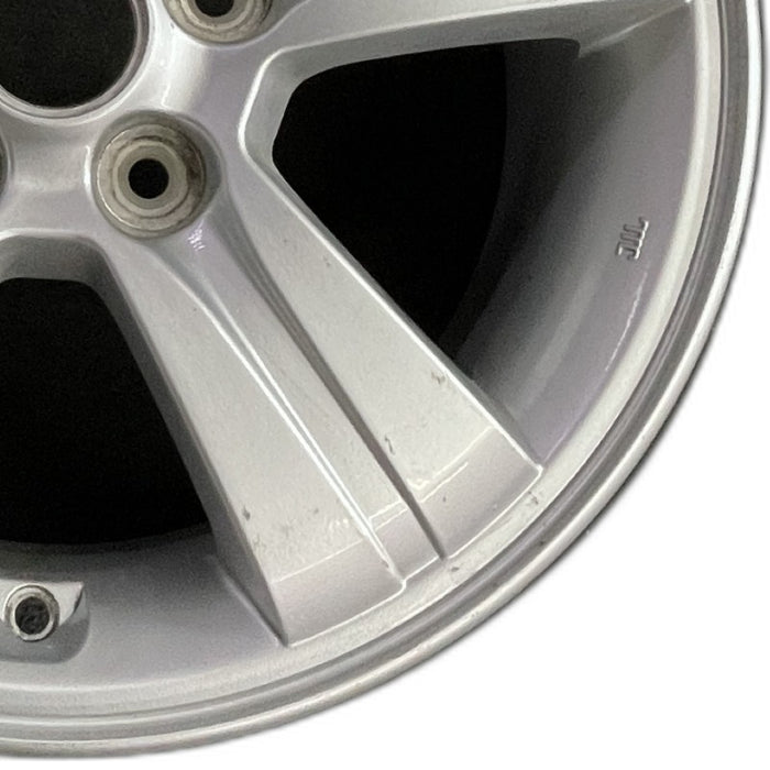 16" SPORTAGE 07-08 16x6.5 alloy 5 spoke ID 529101F350 Original OEM Wheel Rim - Close-Up Detail