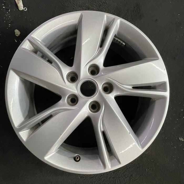 17" CRUZE 14-15 17x7, 5 split spoke Original OEM Wheel Rim - Angle View