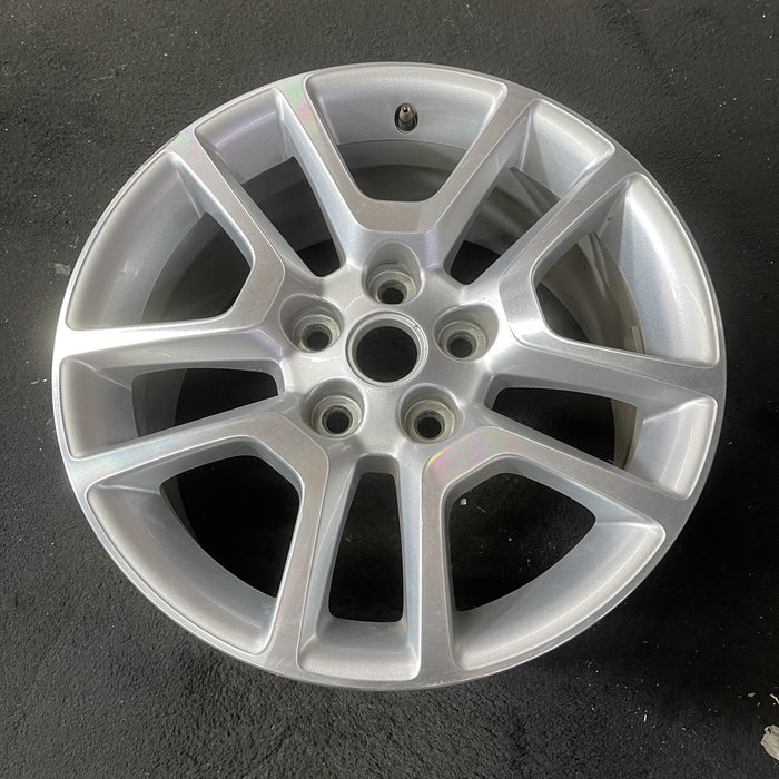 17" MALIBU 13-14 17x8 Original OEM Wheel Rim - Close-Up Detail