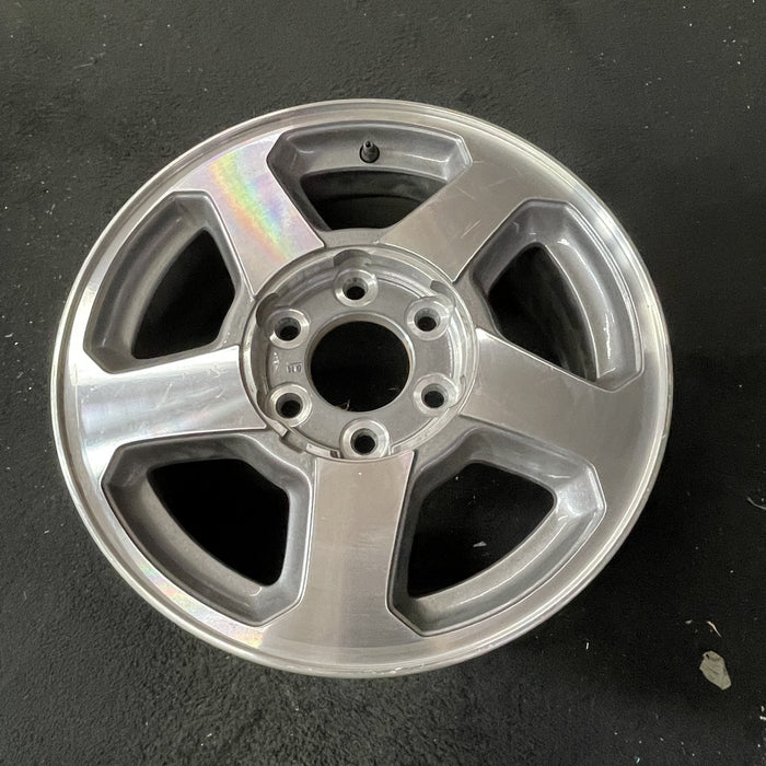 16" TRAILBLAZER 02-03 16x7, aluminum, 5 spoke, opt QC3 , Original OEM Wheel Rim - Close-Up Detail