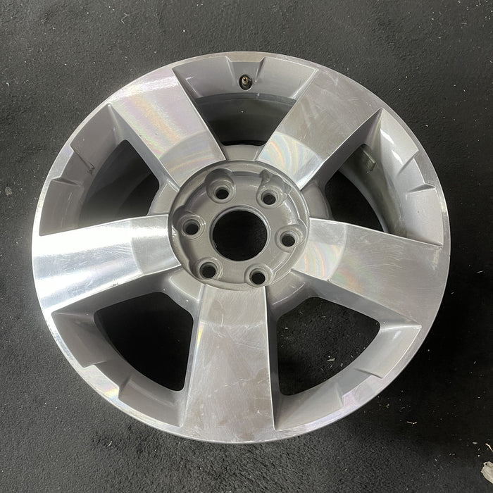 19" ACADIA 09 19x7.5, 5 spoke Original OEM Wheel Rim - Close-Up Detail