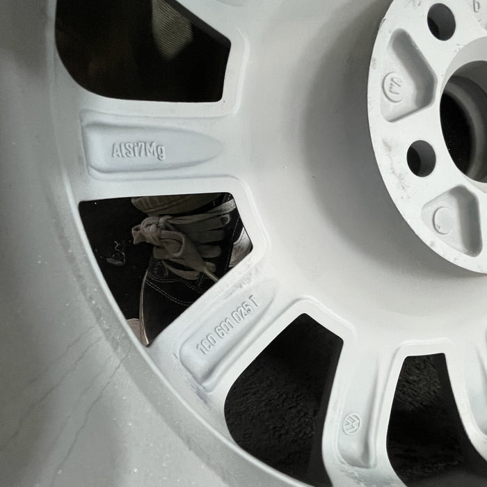 16" BEETLE 02-07 16x6.5, alloy, 11 spoke Original OEM Wheel Rim - Back View