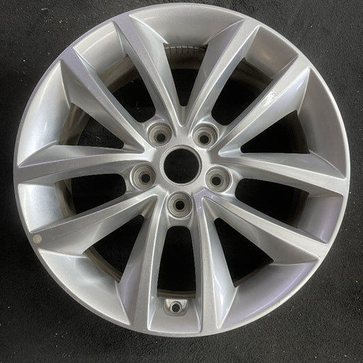 17" SORENTO 16-18 17x7 alloy Original OEM Wheel Rim - Front View