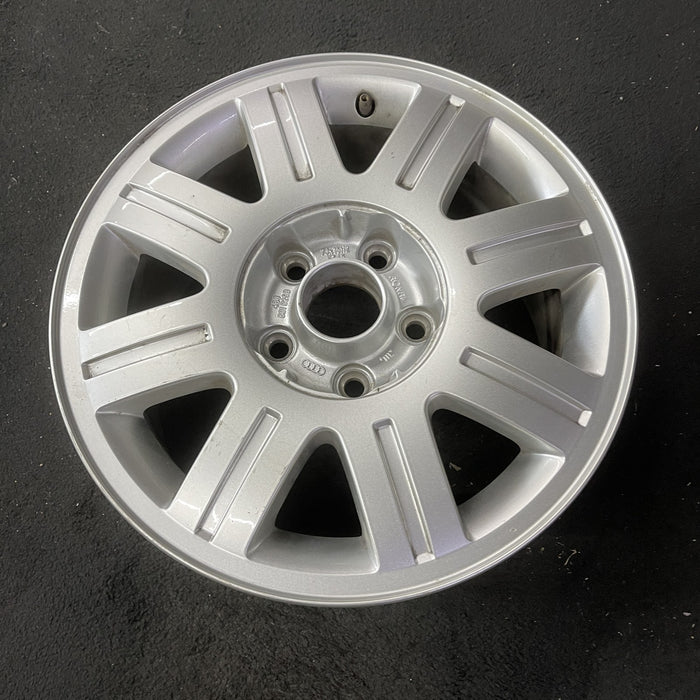 15" AUDI A4 98-01 15x7 Original OEM Wheel Rim - Close-Up Detail