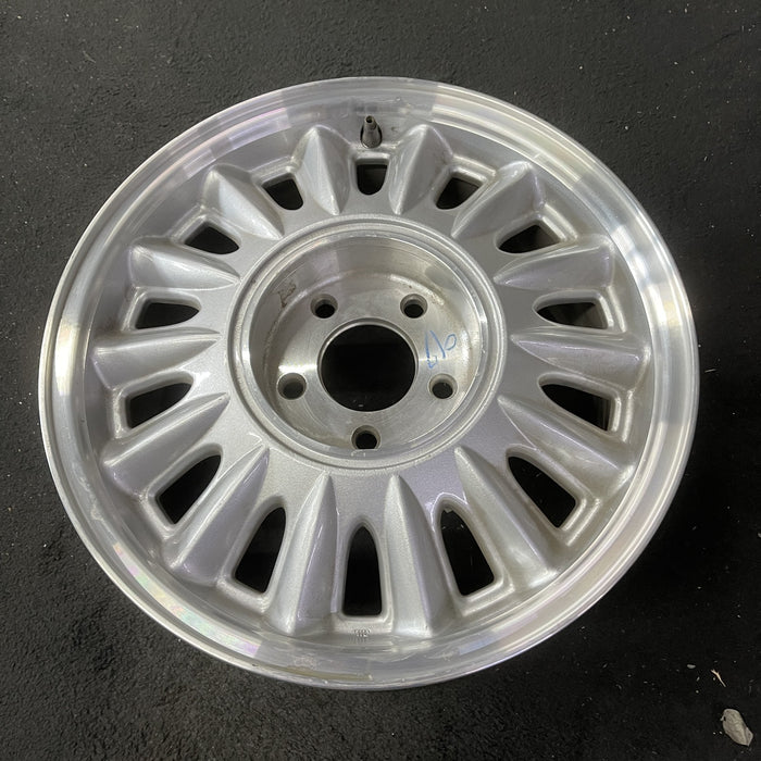 16" DEVILLE 94 Concours, 16x7 , brushed finish Original OEM Wheel Rim - Close-Up Detail