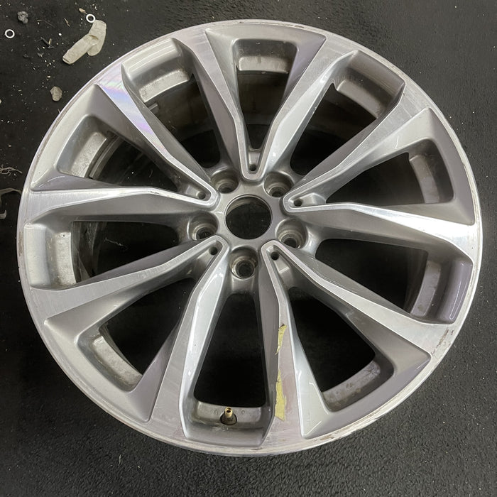 19" BMW X3 18-20 19x7.5 , 5 spoke, V spoke, wide spoke Original OEM Wheel Rim - Side Profile