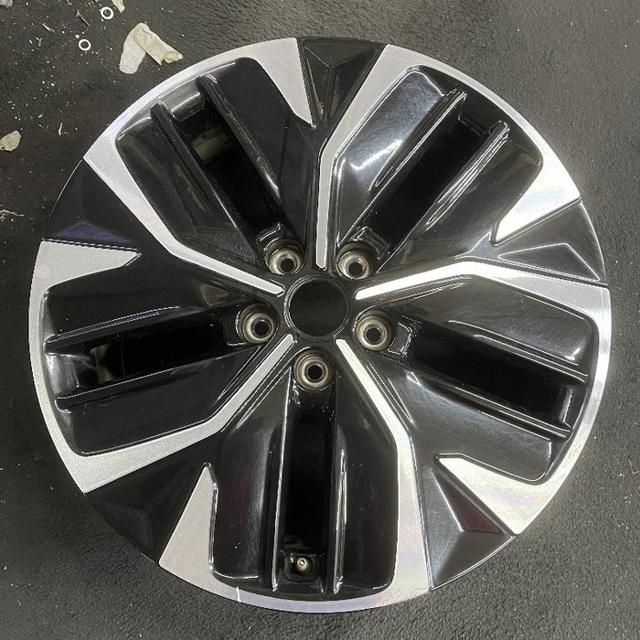 19" EV6 22-24 19x7.5 alloy black inlay Original OEM Wheel Rim