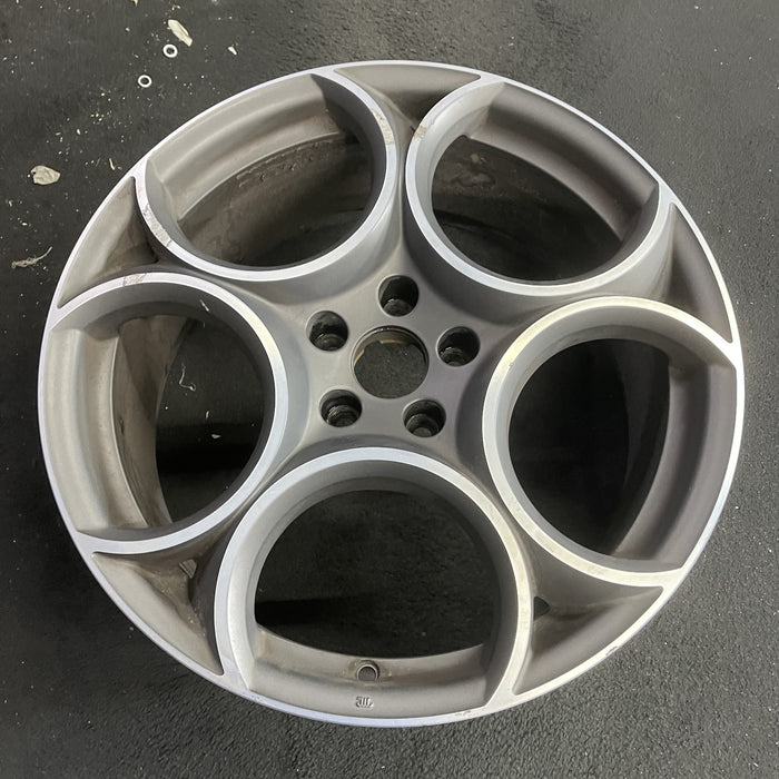 19" STELVIO 18-21 , 19x8, 5 spoke, 5 hole design Original OEM Wheel Rim - Side Profile