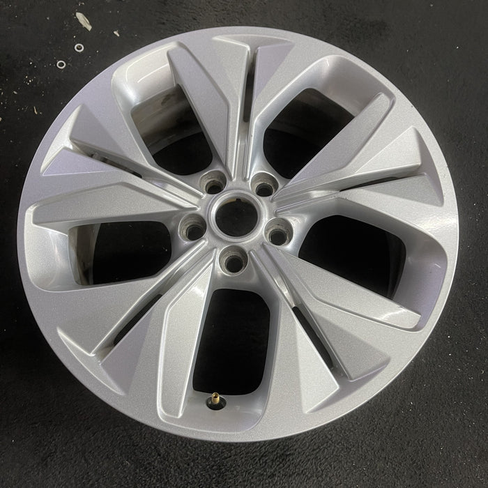 18" XE 20 18x7.5 , 5 slotted spoke Original OEM Wheel Rim - Side Profile