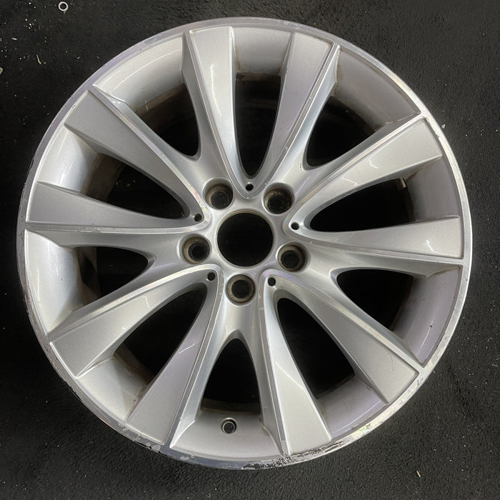 18" BMW 535i GT 10-17 18x8 , 10 spoke, V spoke Original OEM Wheel Rim - Angle View