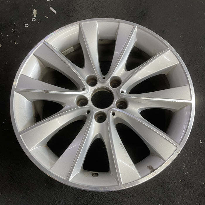 18" BMW 535i GT 10-17 18x8 , 10 spoke, V spoke Original OEM Wheel Rim - Side Profile