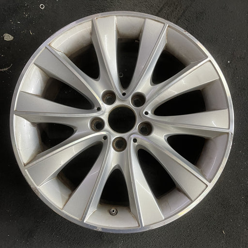 18" BMW 535i GT 10-17 18x8 , 10 spoke, V spoke Original OEM Wheel Rim - Angle View
