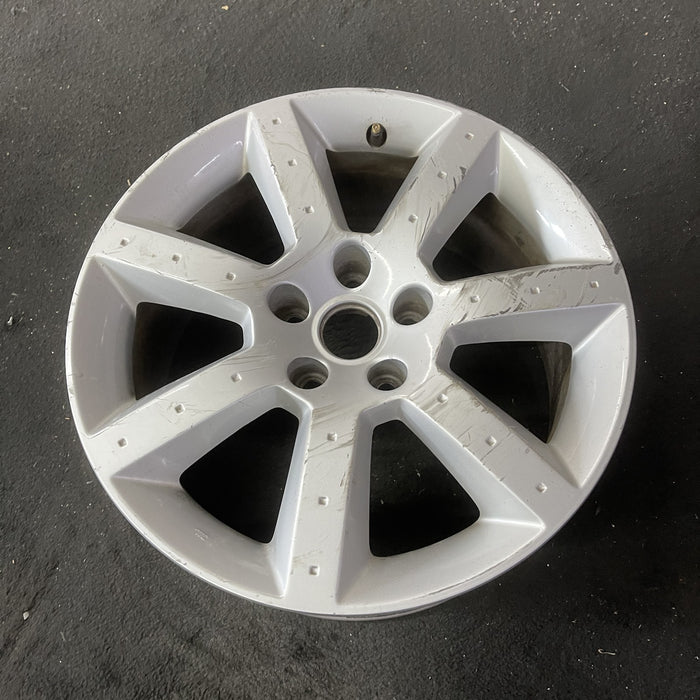 17" 350Z 03-05 17x8 Original OEM Wheel Rim - Close-Up Detail