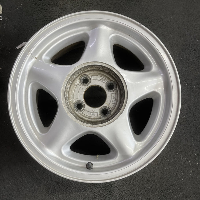 16" MUSTANG 91-93 16x7 , argent Original OEM Wheel Rim - Angle View